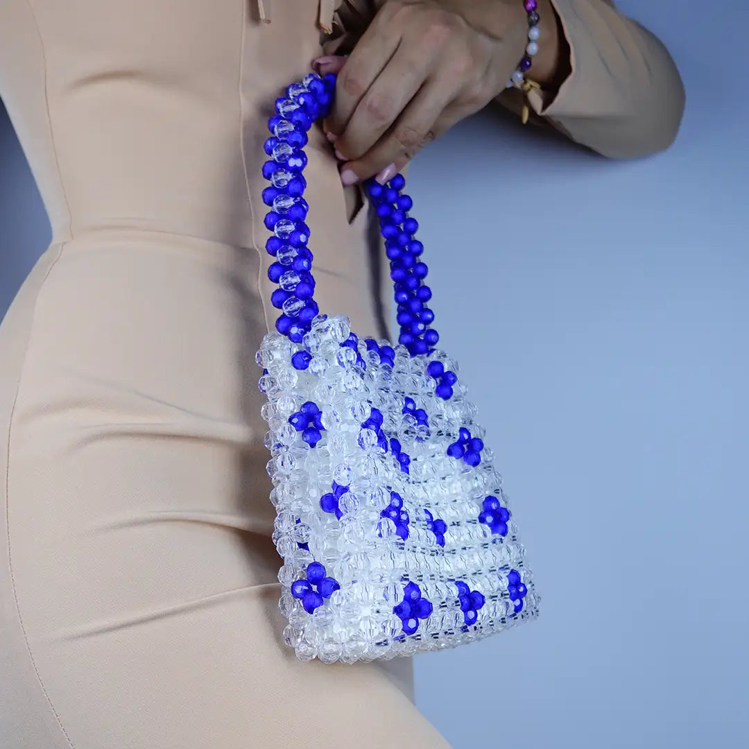 Flowers din margele fatetate