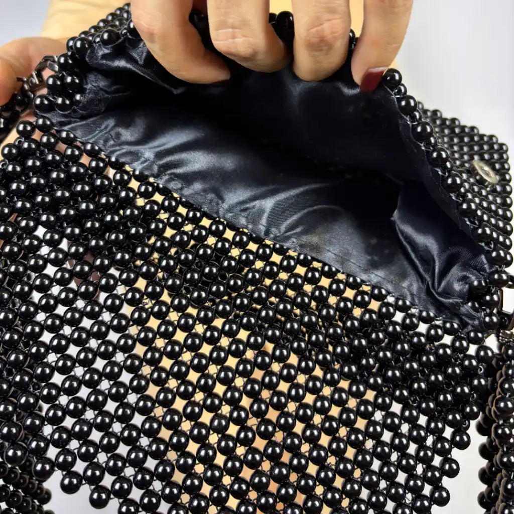 Biscuit din margele acrilice