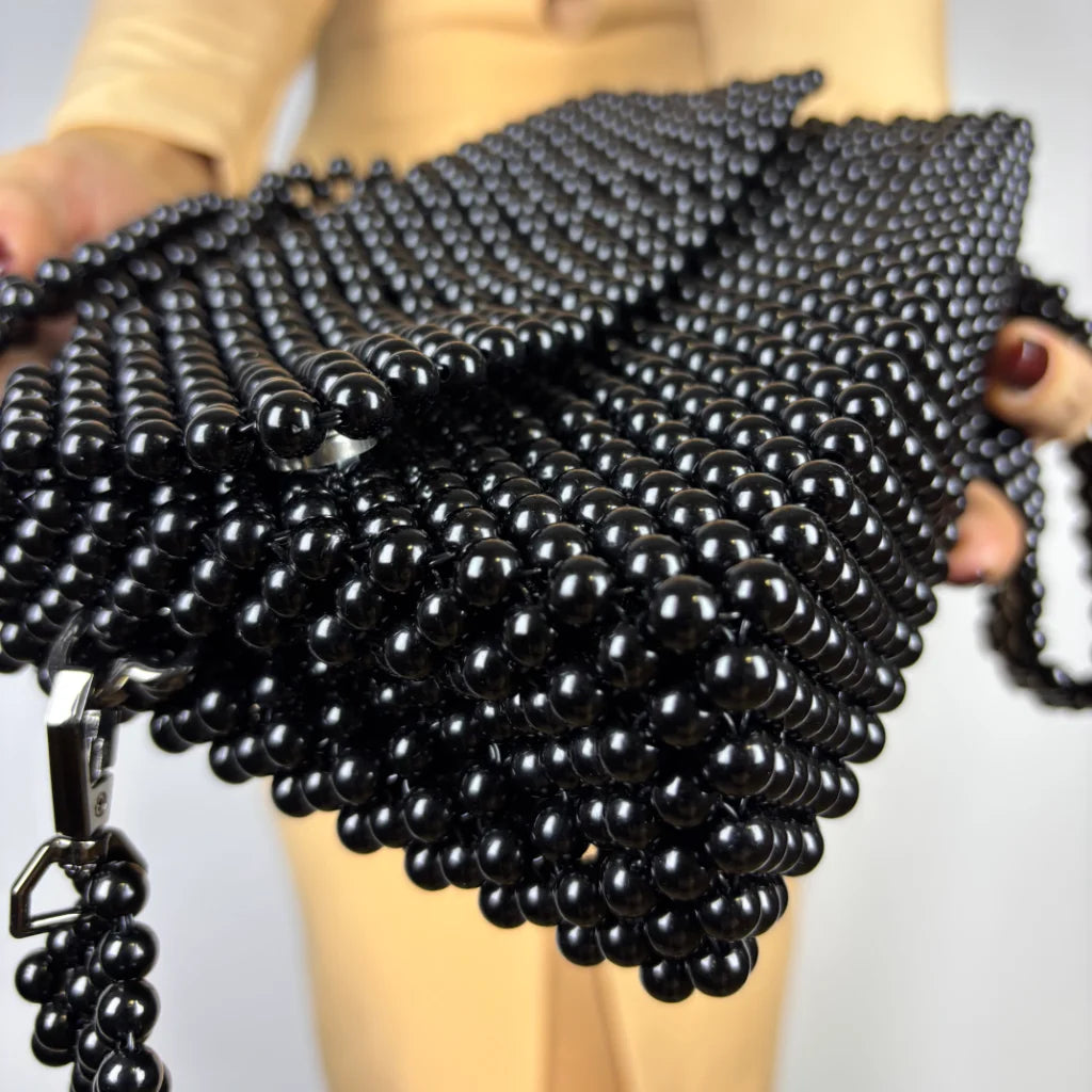 Biscuit din margele acrilice